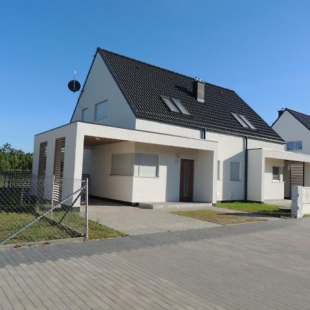 Garden Baltic Βίλα Trzęsacz Εξωτερικό φωτογραφία